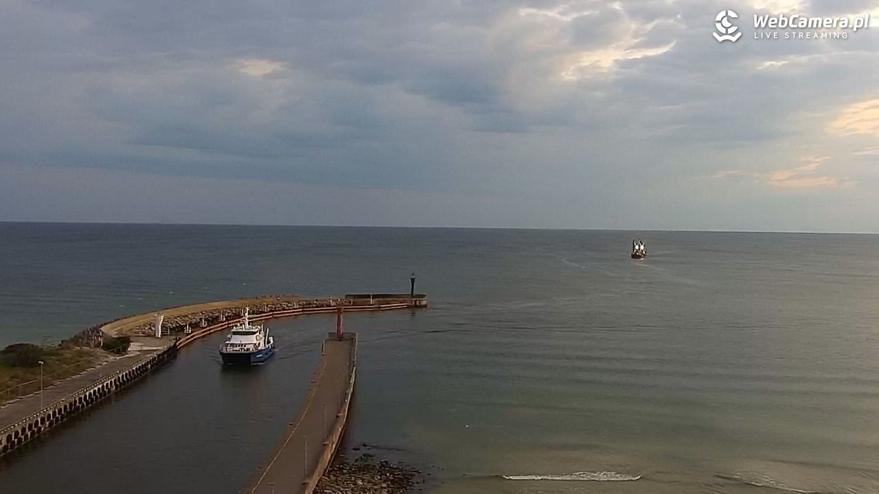 ŁEBA - widok na wydmy i plażę - 10 sierpień 2026, 05:09