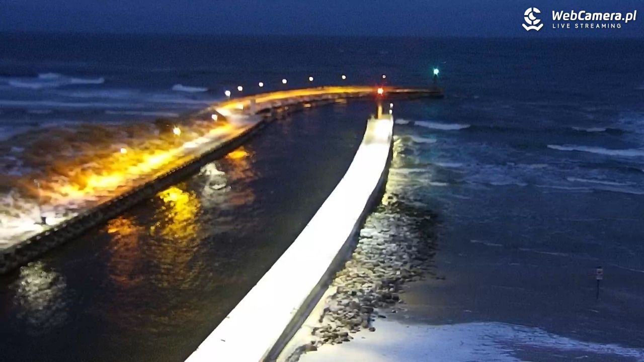 ŁEBA - widok na wydmy i plażę - 29 styczeń 2026, 07:13
