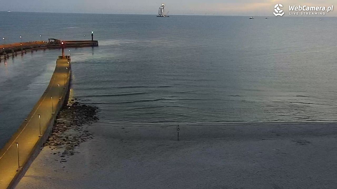 ŁEBA - widok na wydmy i plażę - 24 czerwiec 2026, 03:38