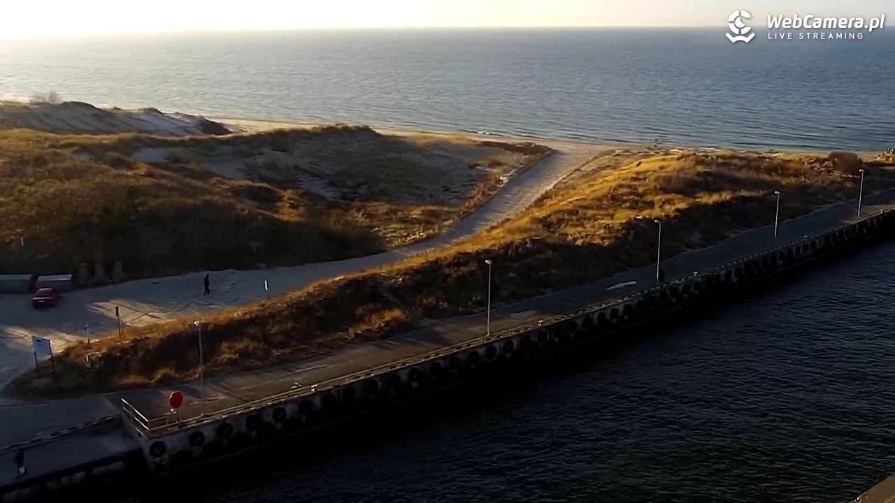 ŁEBA - widok na wydmy i plażę - 20 marzec 2026, 16:38