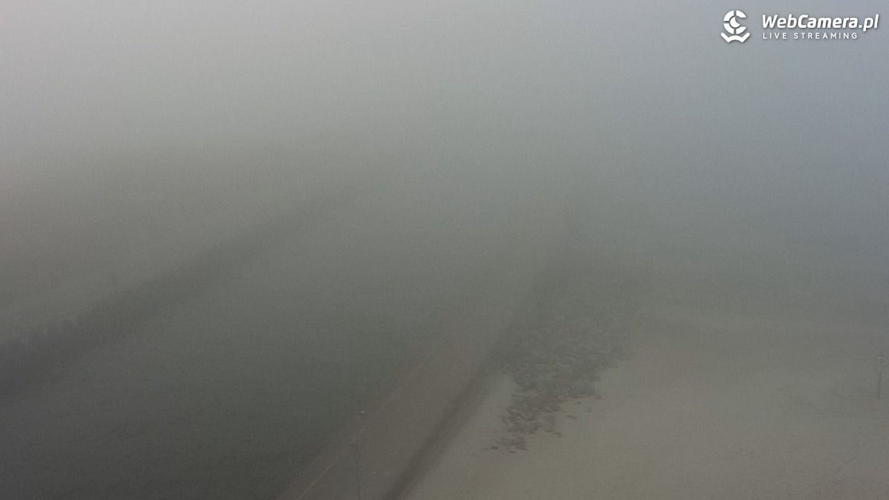 ŁEBA - widok na wydmy i plażę - 20 marzec 2026, 17:37