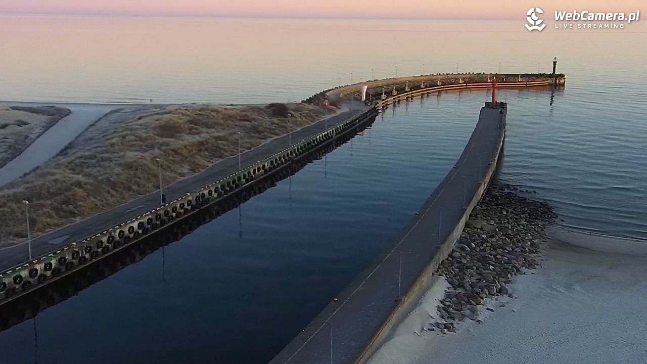 ŁEBA - widok na wydmy i plażę - 21 marzec 2026, 05:56