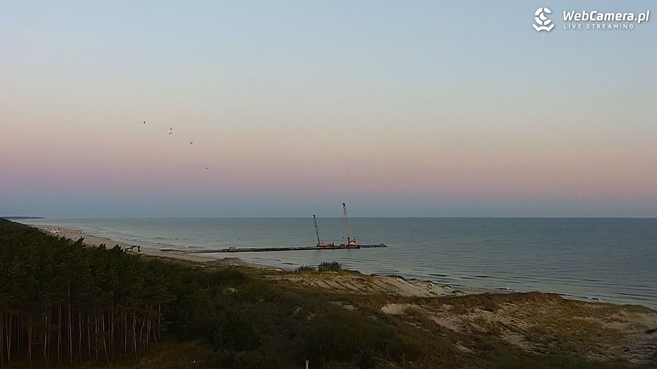 ŁEBA - widok na wydmy i plażę - 09 sierpień 2026, 05:14