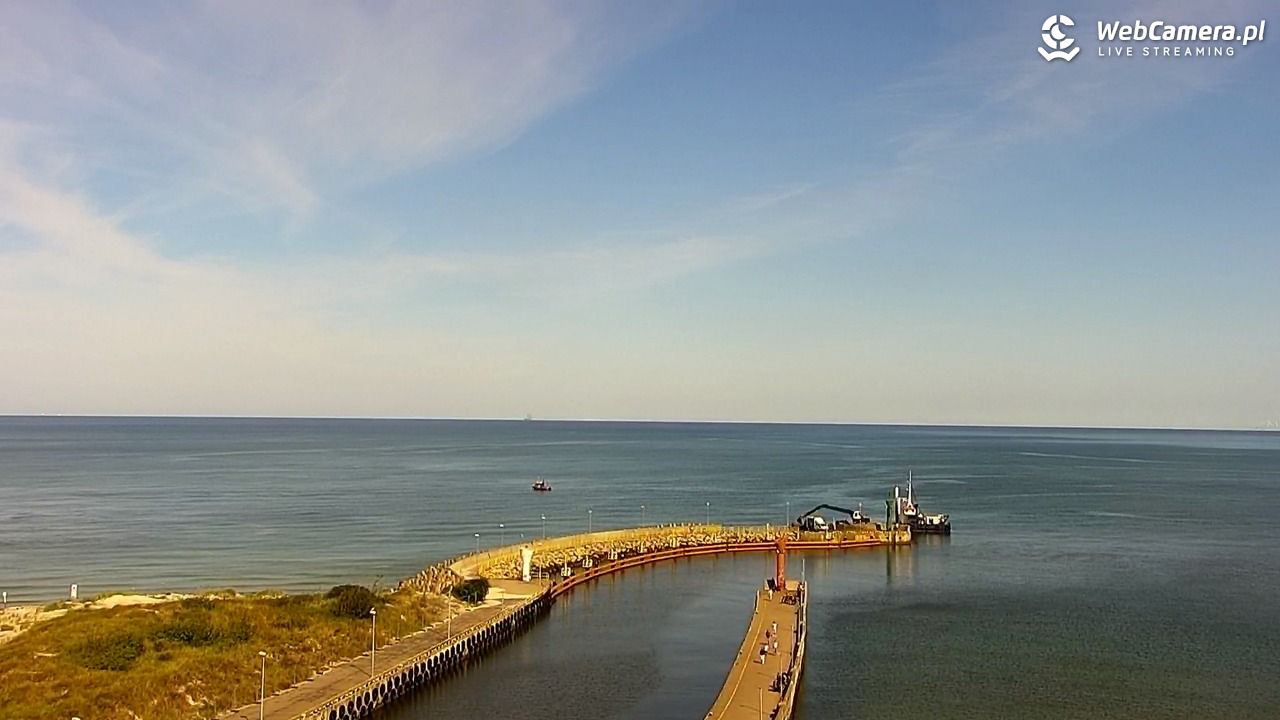 ŁEBA - widok na wydmy i plażę - 09 sierpień 2026, 10:39