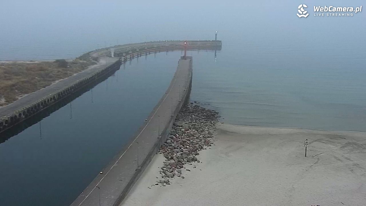 ŁEBA - widok na wydmy i plażę - 20 marzec 2026, 05:50