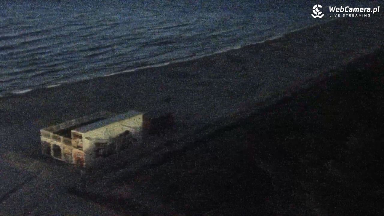 ŁEBA - widok na wydmy i plażę - 12 czerwiec 2025, 01:56