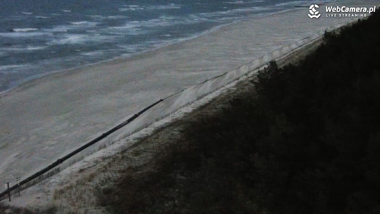 ŁEBA - widok na wydmy i plażę - 07 maj 2026, 04:05