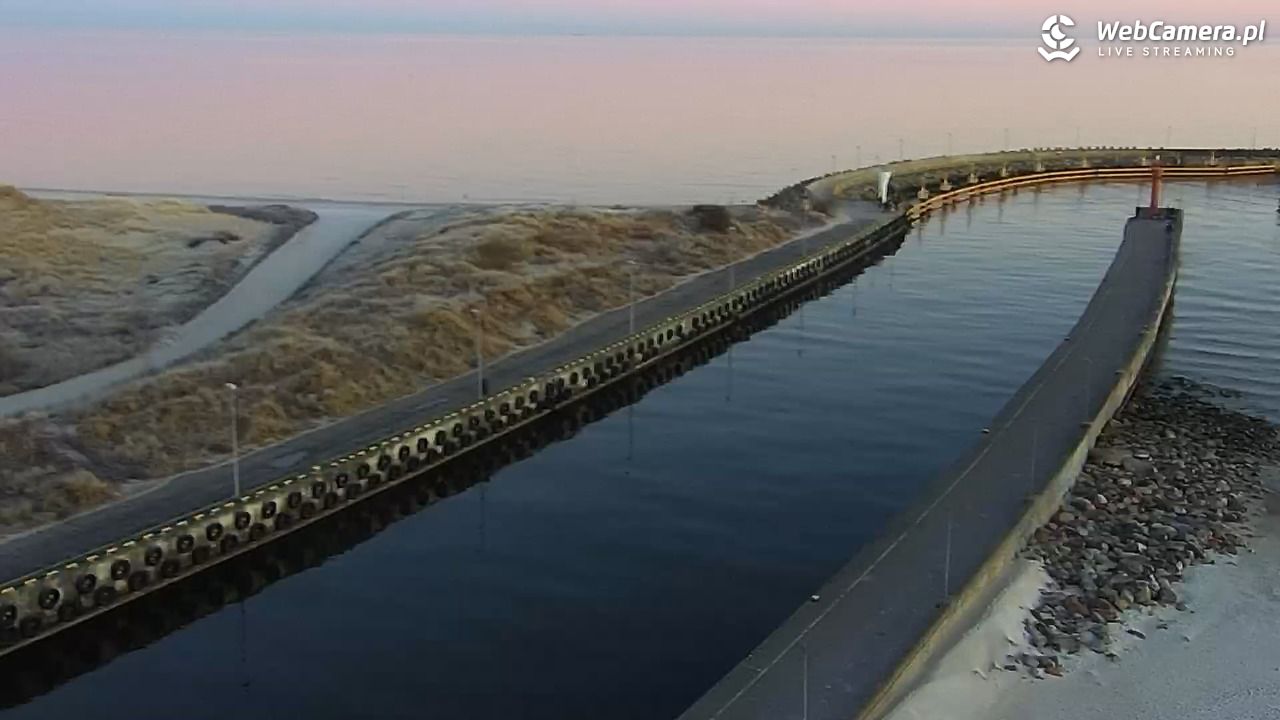 ŁEBA - widok na wydmy i plażę - 21 marzec 2026, 05:47