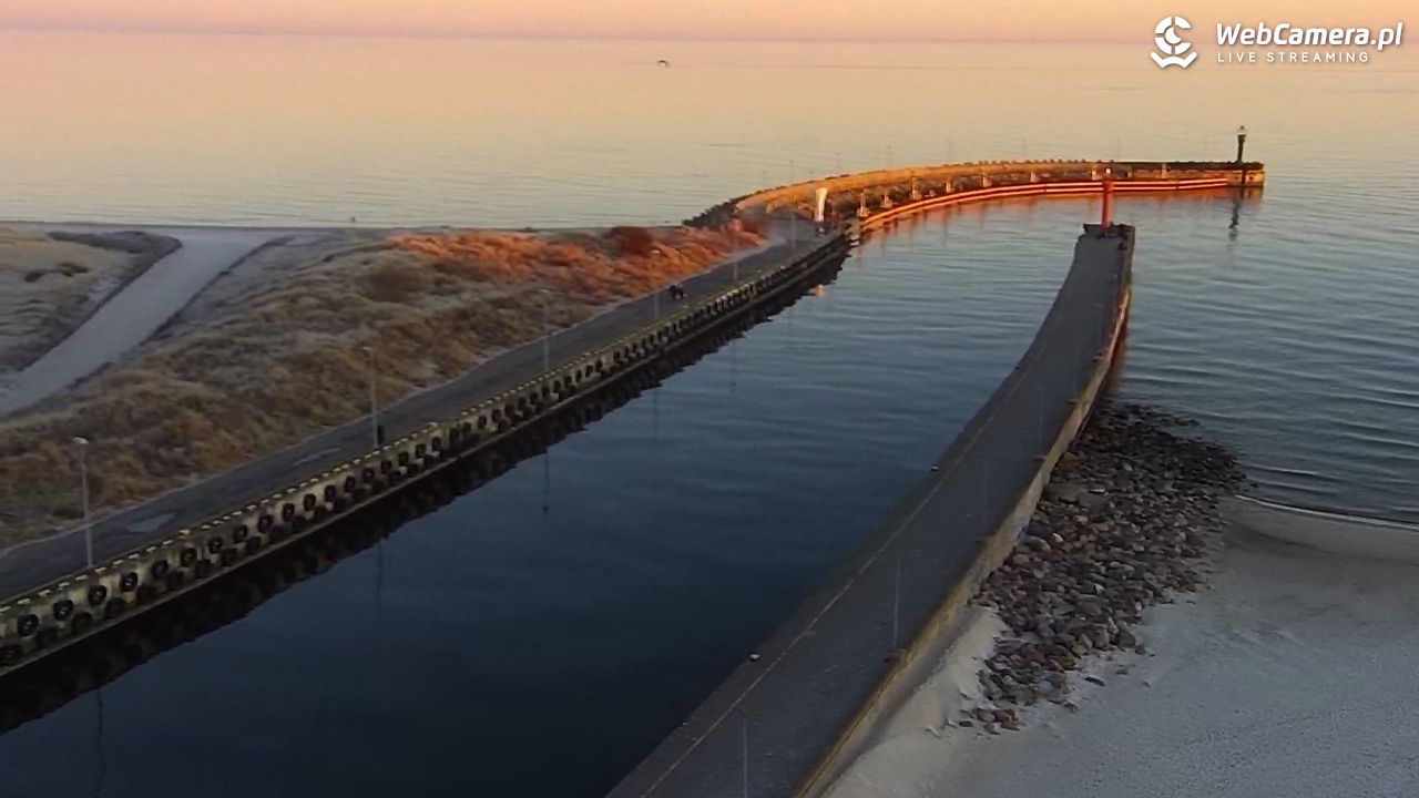 ŁEBA - widok na wydmy i plażę - 21 marzec 2026, 06:01