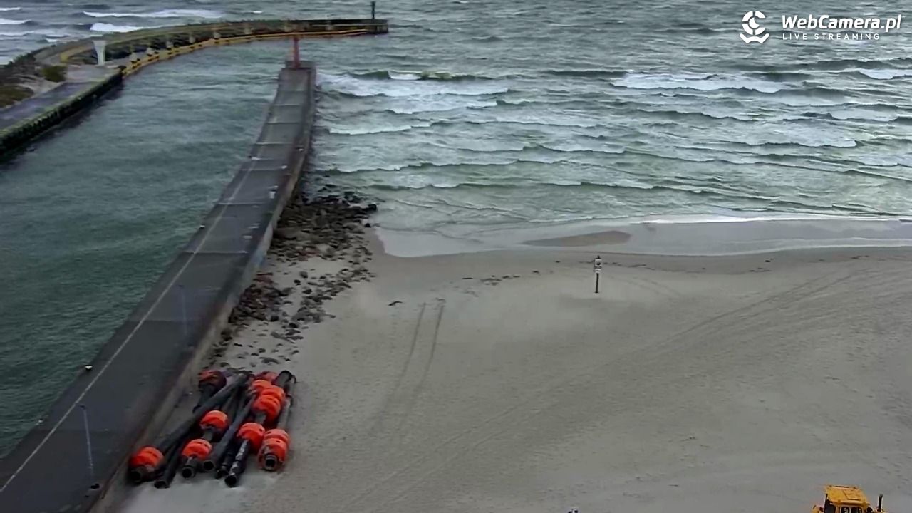 ŁEBA - widok na wydmy i plażę - 15 maj 2025, 06:22