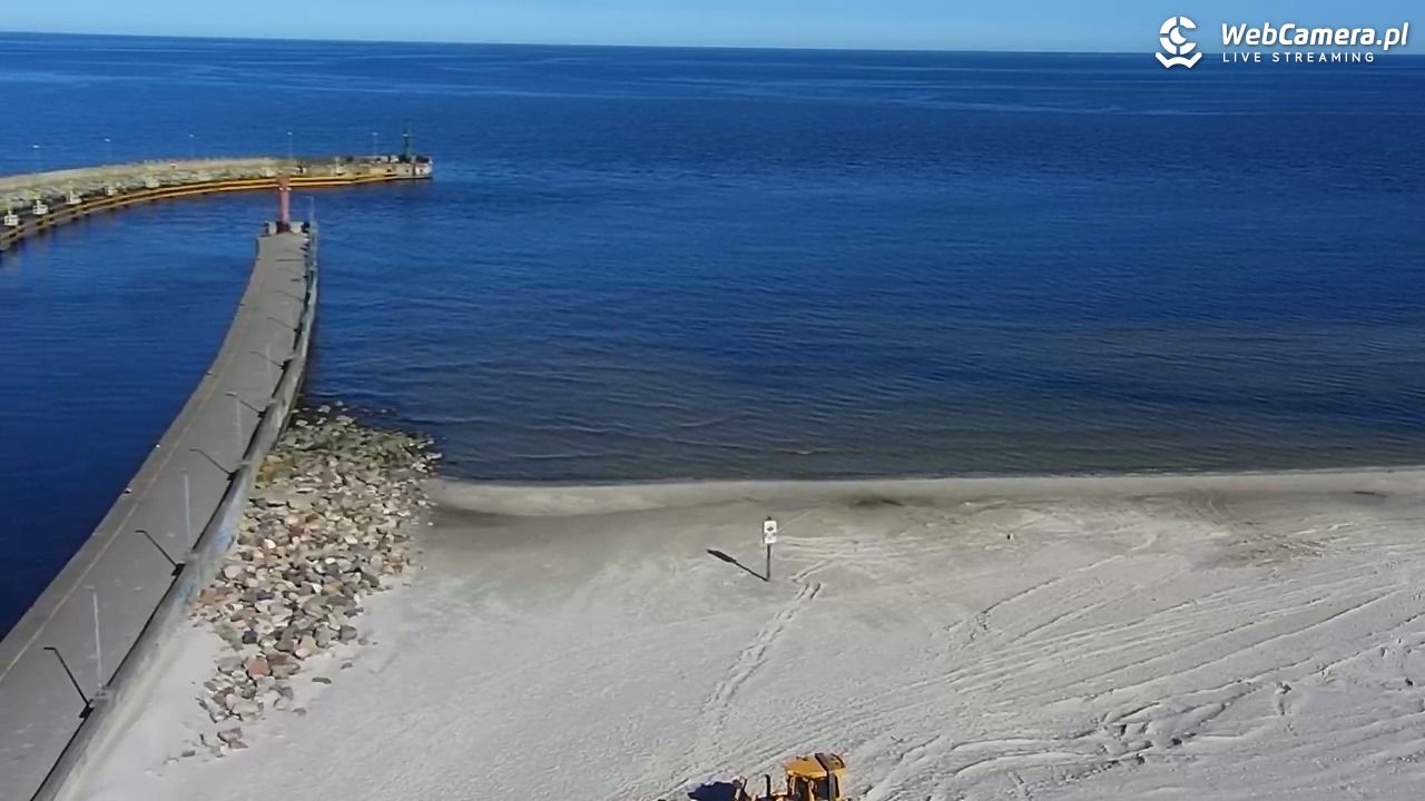 ŁEBA - widok na wydmy i plażę - 21 marzec 2026, 10:05