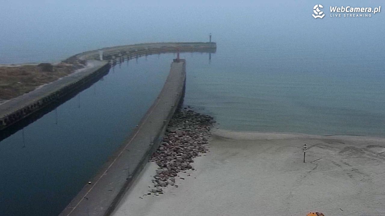 ŁEBA - widok na wydmy i plażę - 20 marzec 2026, 05:41
