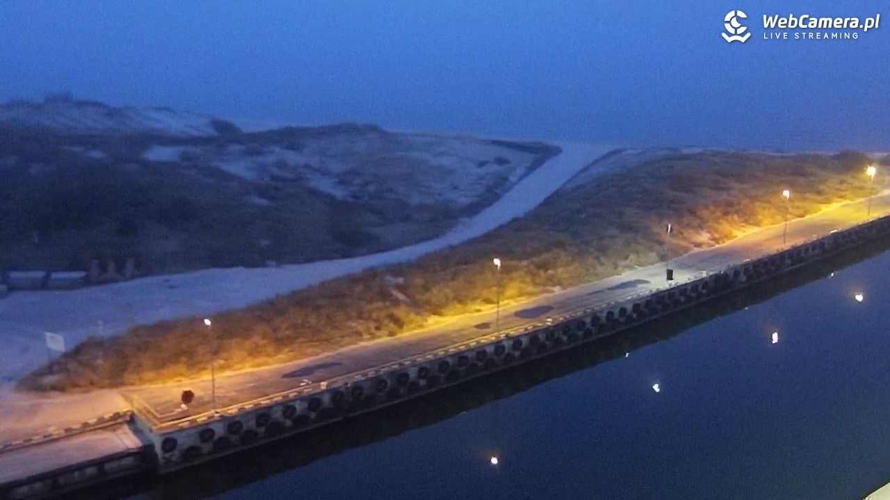 ŁEBA - widok na wydmy i plażę - 20 marzec 2026, 05:26