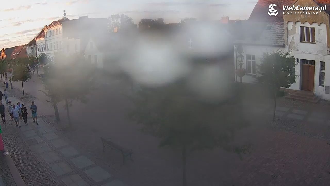 ŁEBA - widok na deptak - 21 lipiec 2026, 20:46