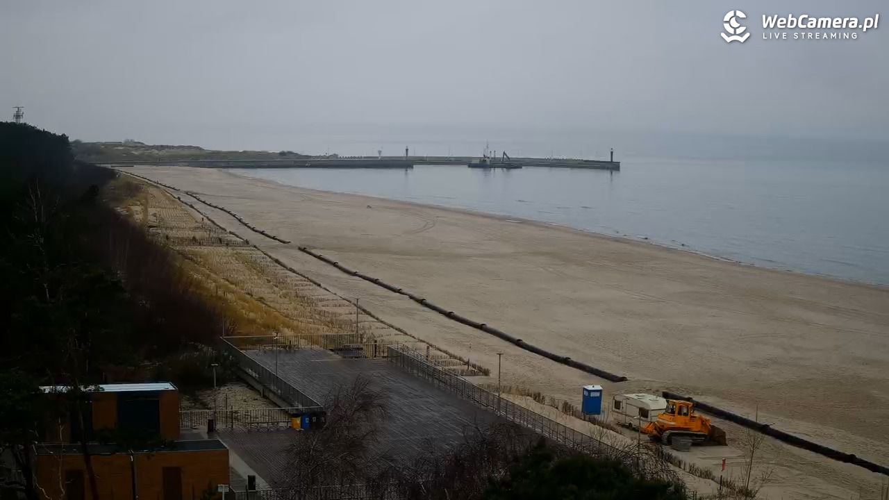 Łeba - widok na plażę - 03 grudzień 2025, 13:35