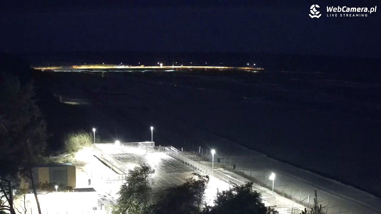 Łeba - widok na plażę - 15 maj 2025, 22:06