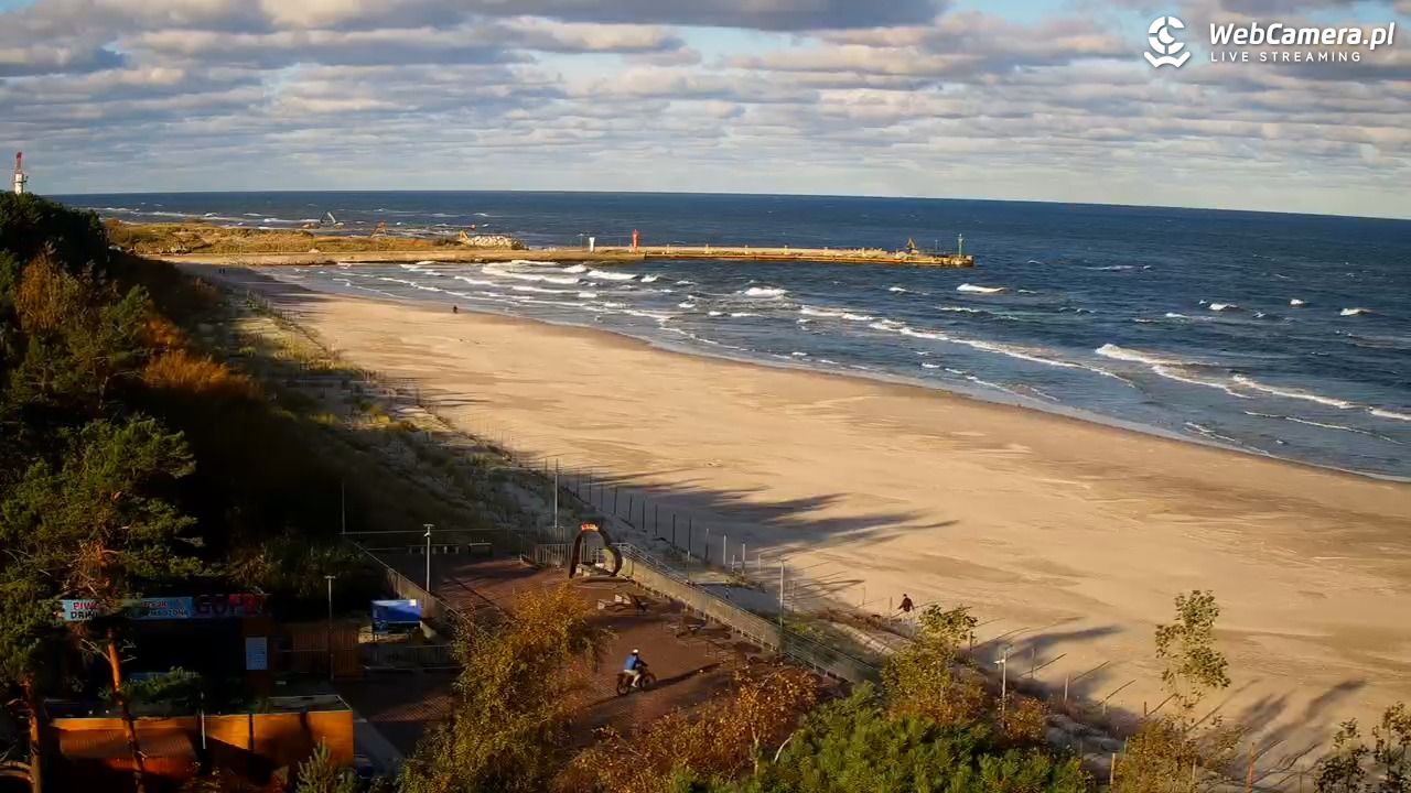 Łeba - widok na plażę - 19 październik 2026, 07:12