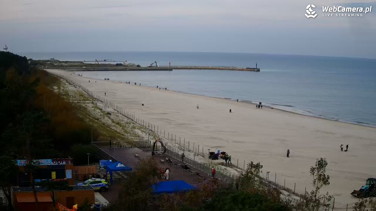 Łeba - widok na plażę - 17 październik 2026, 08:42