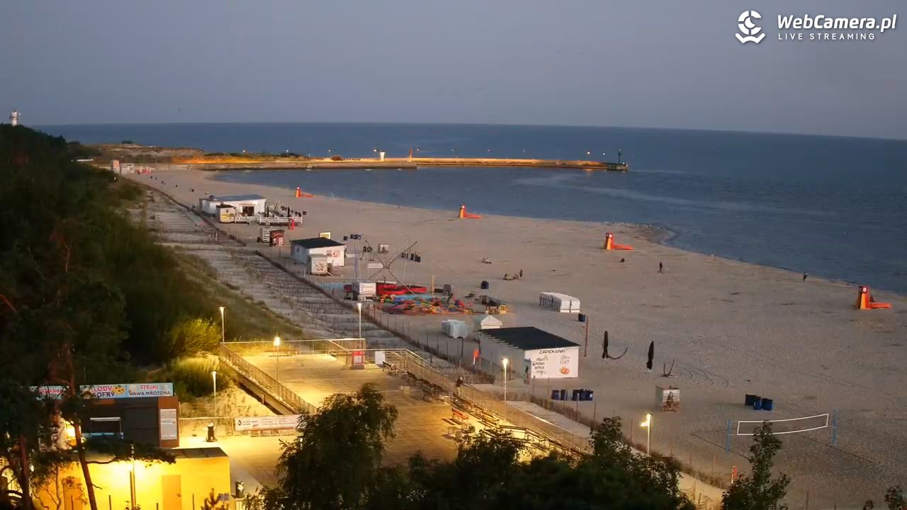 Łeba - widok na plażę - 14 sierpień 2025, 04:44