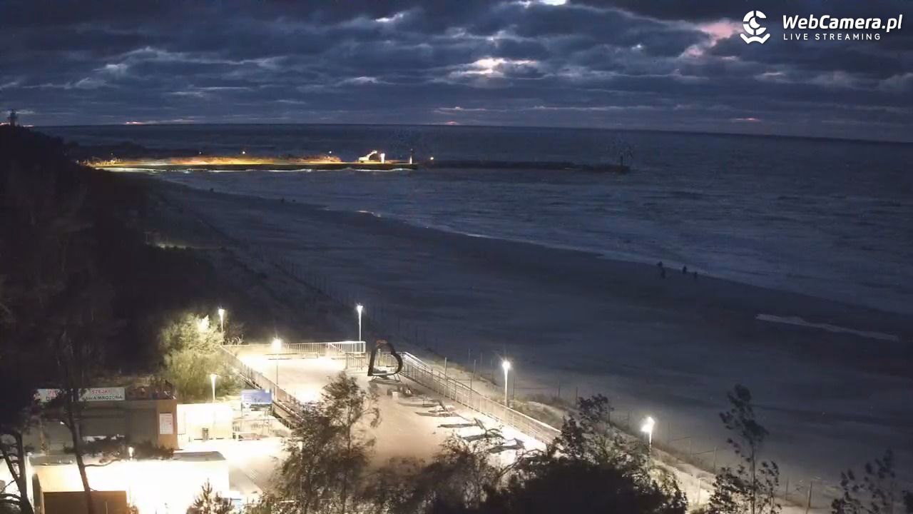 Łeba - widok na plażę - 18 październik 2026, 16:37
