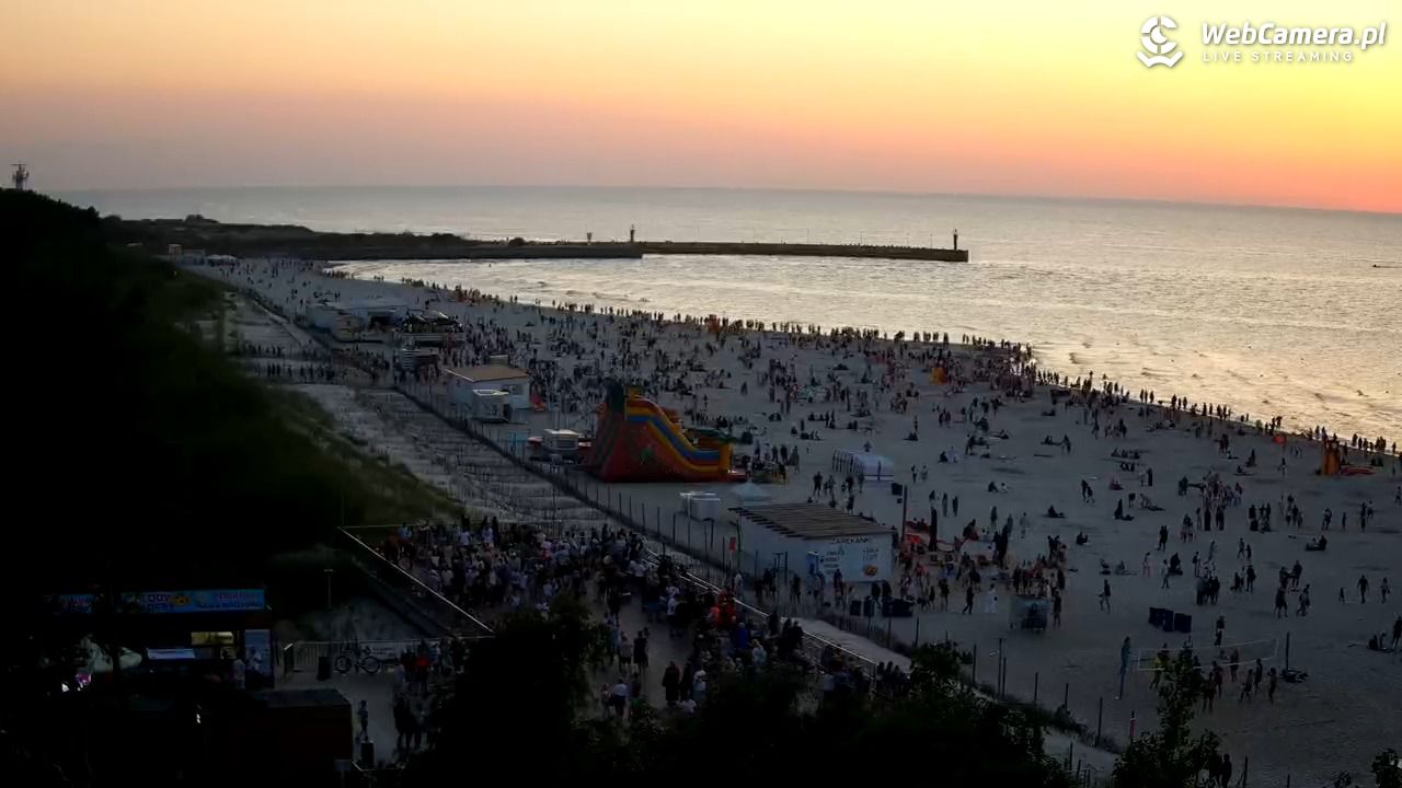 Łeba - widok na plażę - 13 sierpień 2025, 20:29