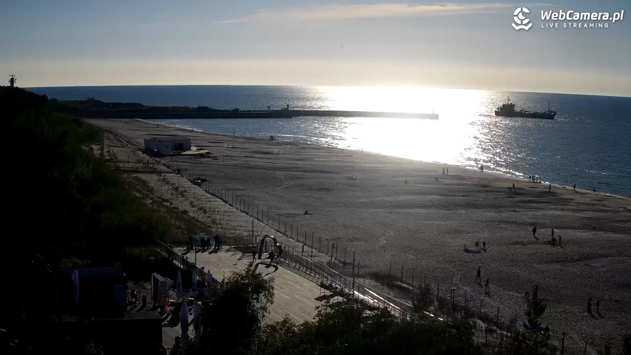 Łeba - widok na plażę - 01 czerwiec 2026, 18:56
