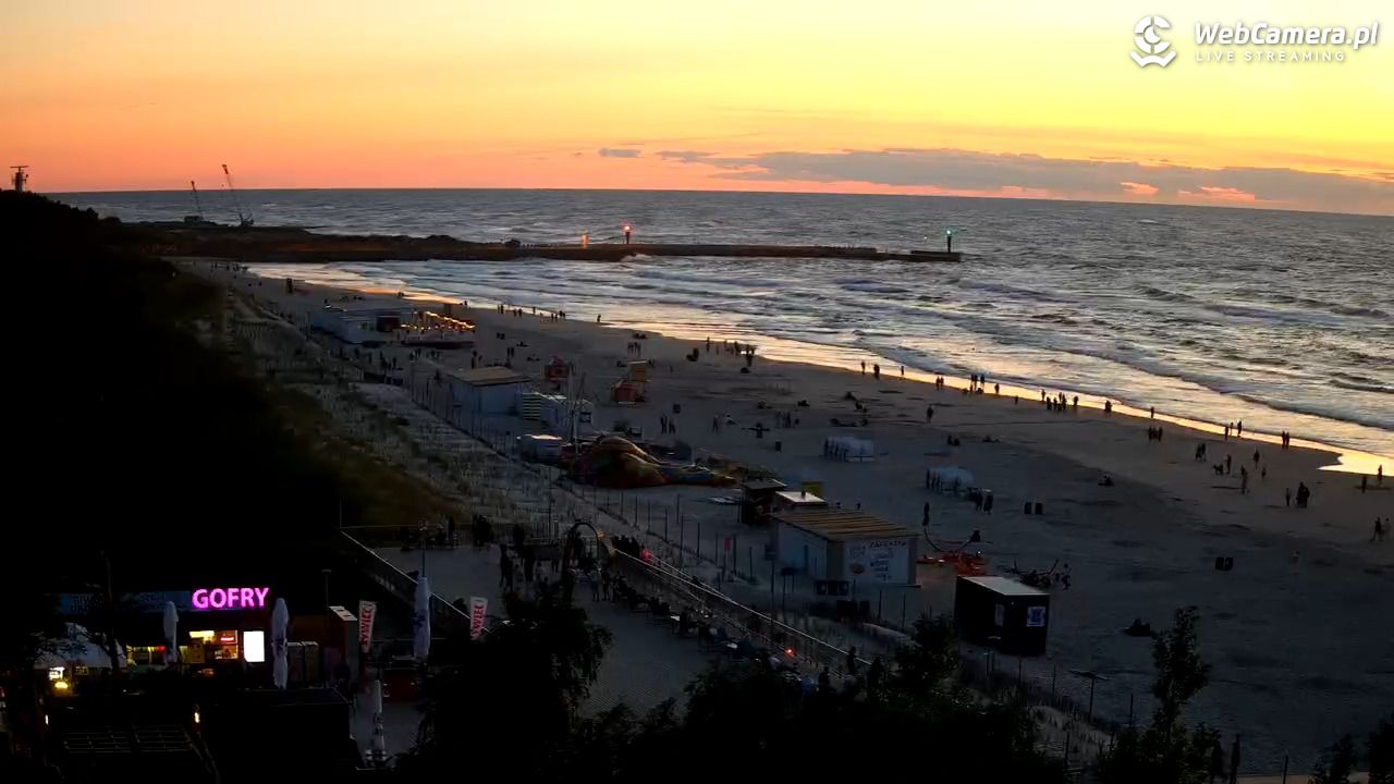 Łeba - widok na plażę - 21 lipiec 2026, 21:41