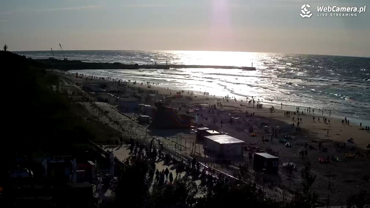 Łeba - widok na plażę - 21 lipiec 2026, 19:04