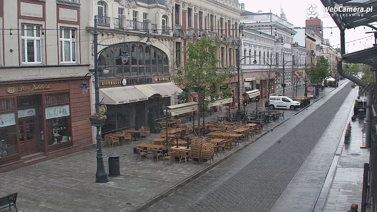 ŁÓDŹ - widok na Ulicę Piotrkowską - 30 maj 2026, 07:18