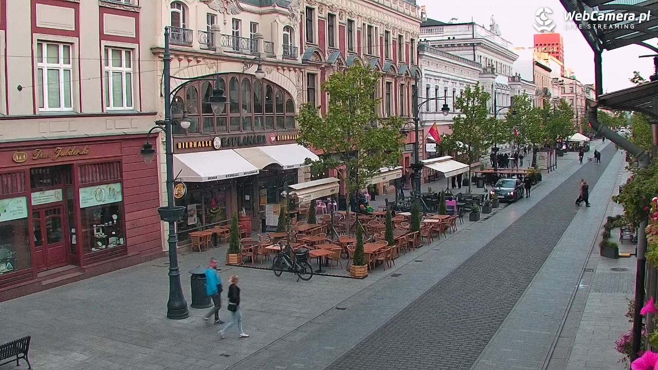 ŁÓDŹ - widok na Ulicę Piotrkowską - 16 maj 2025, 19:44