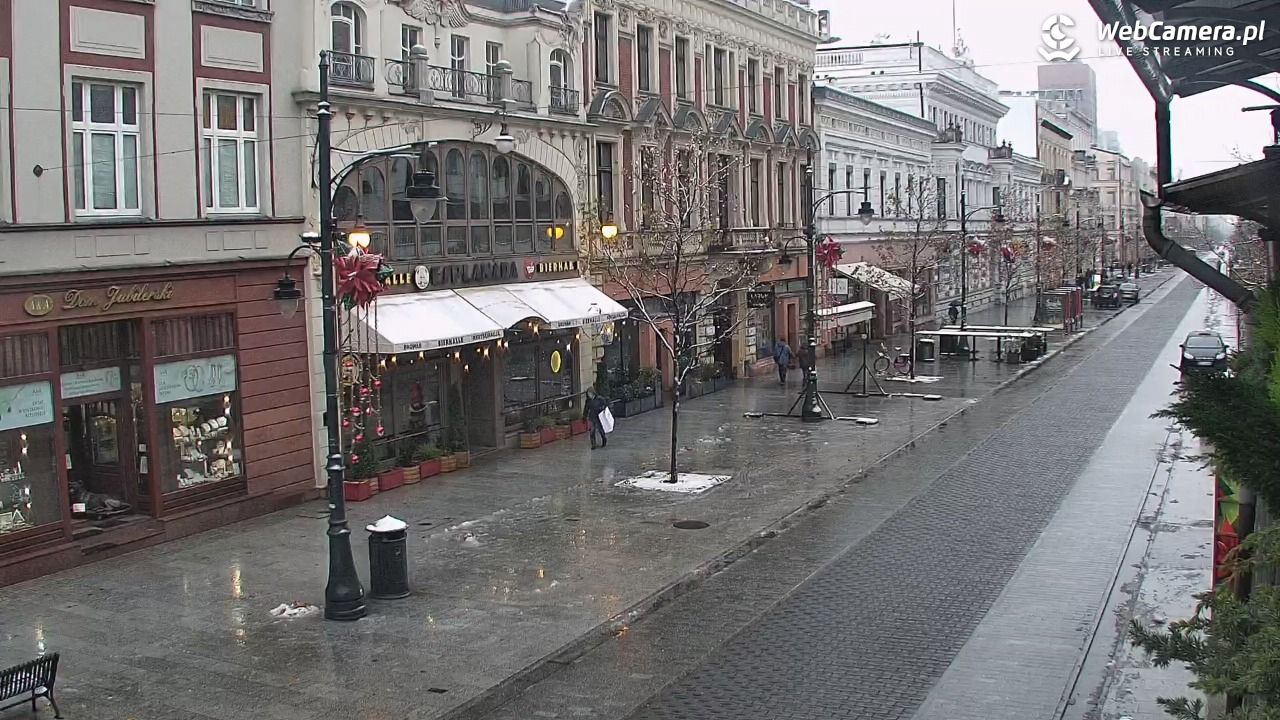 ŁÓDŹ - widok na Ulicę Piotrkowską - 26 listopad 2025, 11:19