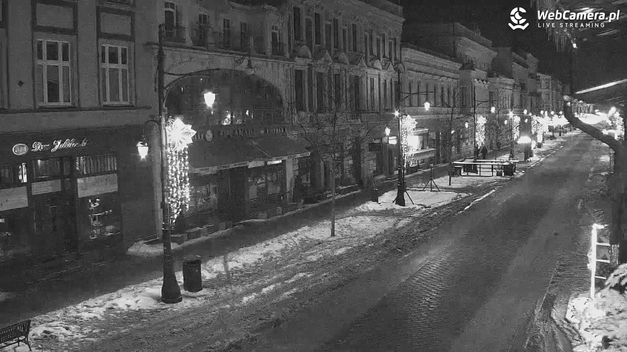 ŁÓDŹ - widok na Ulicę Piotrkowską - 12 styczeń 2026, 23:45