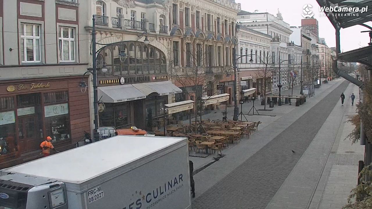 ŁÓDŹ - widok na Ulicę Piotrkowską - 13 kwiecień 2026, 06:25