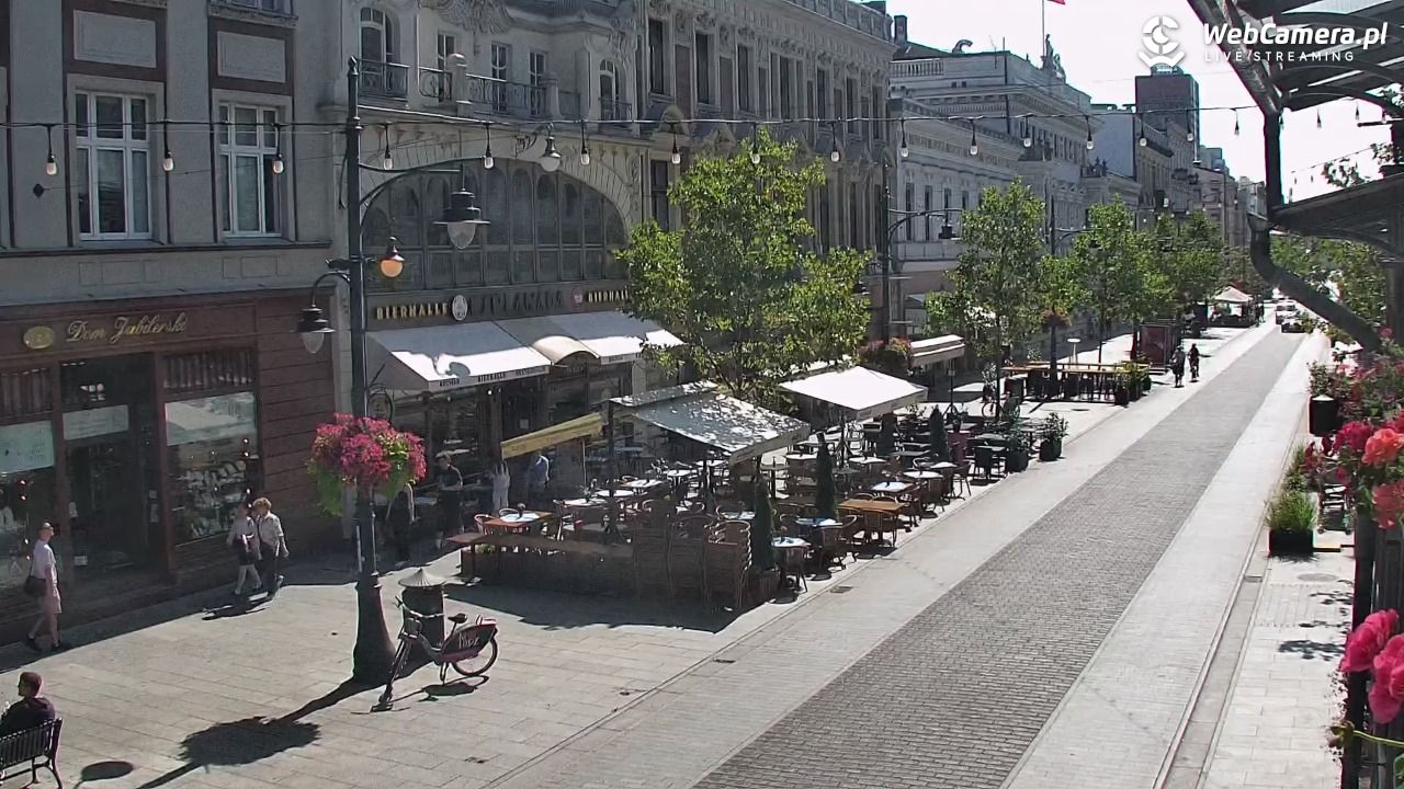 ŁÓDŹ - widok na Ulicę Piotrkowską - 01 wresień 2025, 12:07