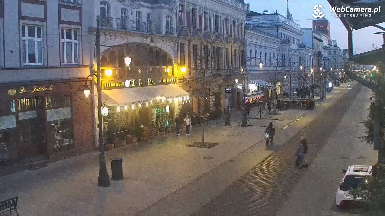 ŁÓDŹ - widok na Ulicę Piotrkowską - 28 luty 2026, 17:39