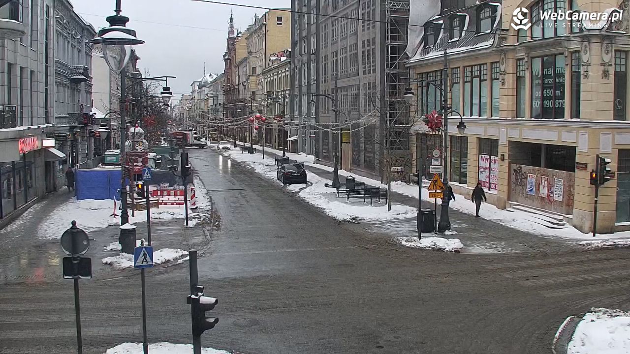 ŁÓDŹ - widok na Ulicę Piotrkowską - 12 styczeń 2026, 08:23