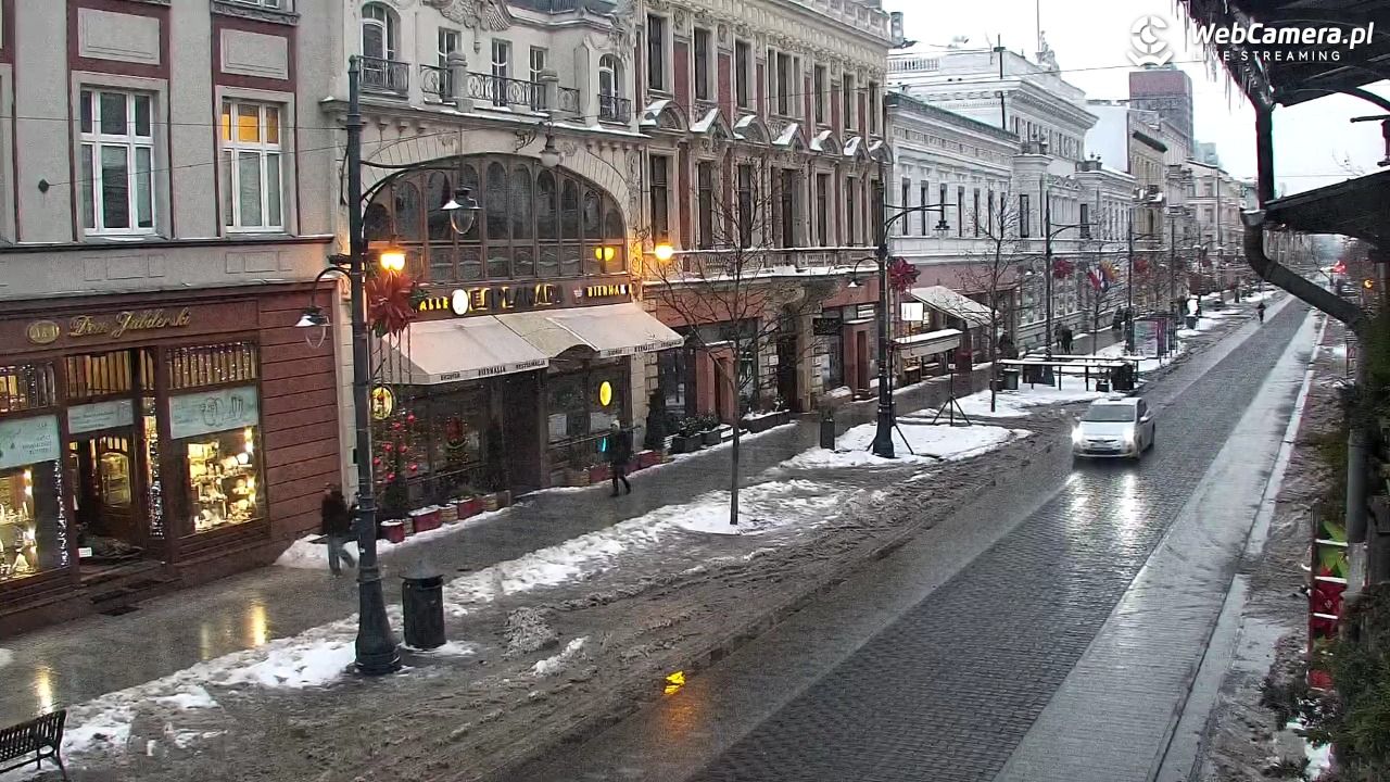 ŁÓDŹ - widok na Ulicę Piotrkowską - 13 styczeń 2026, 15:51