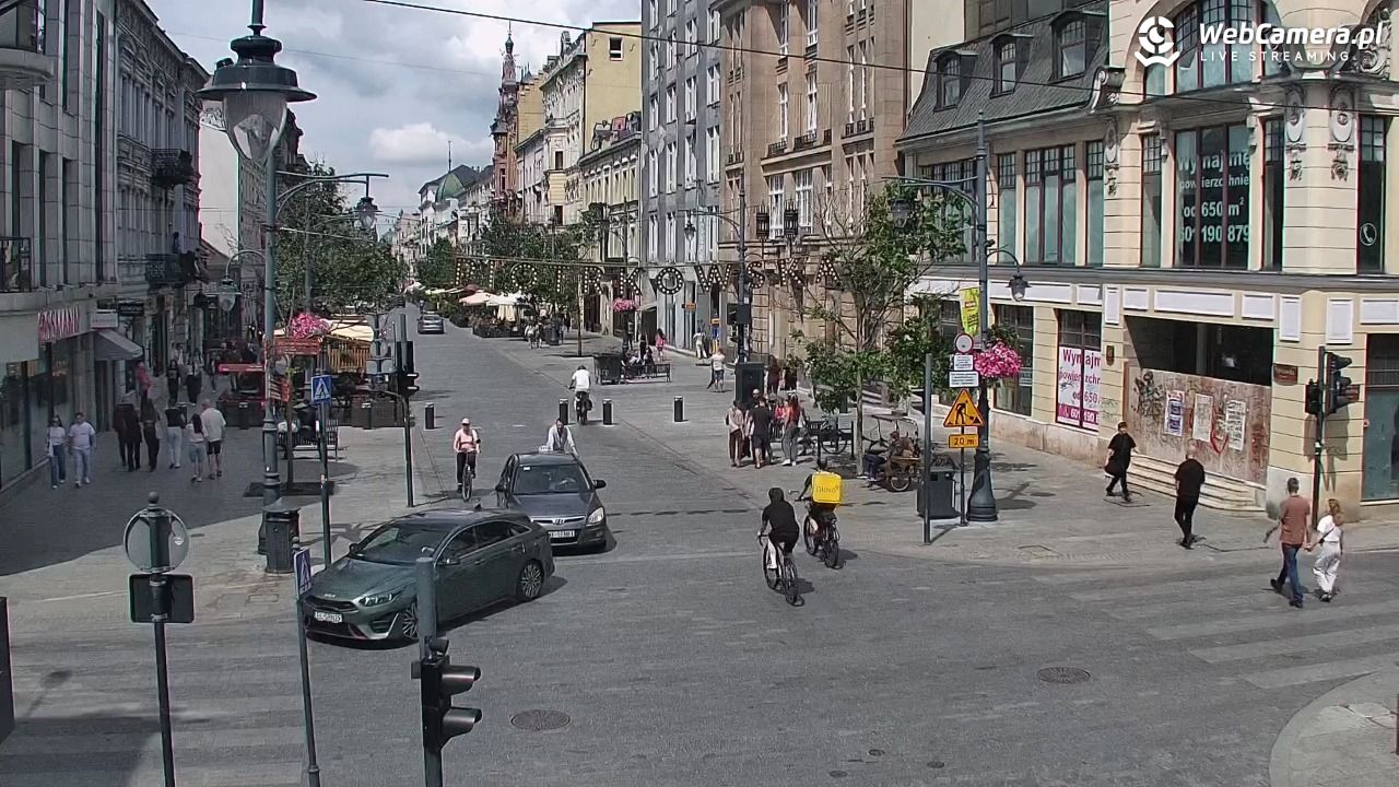 ŁÓDŹ - widok na Ulicę Piotrkowską - 11 lipiec 2026, 13:57
