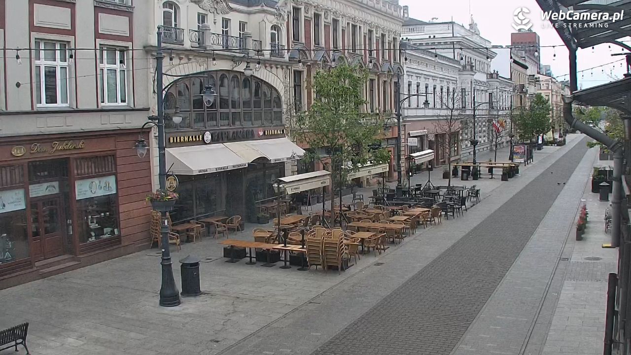 ŁÓDŹ - widok na Ulicę Piotrkowską - 31 maj 2026, 05:33