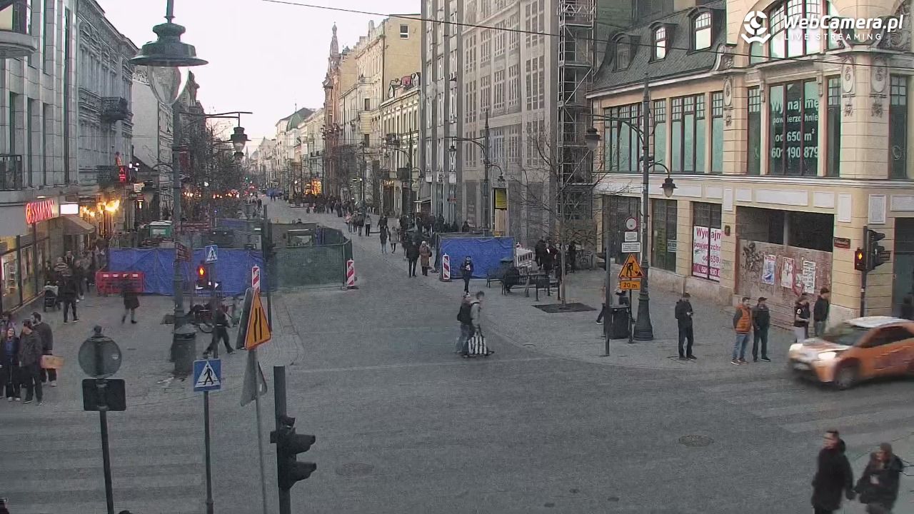 ŁÓDŹ - widok na Ulicę Piotrkowską - 28 luty 2026, 17:18