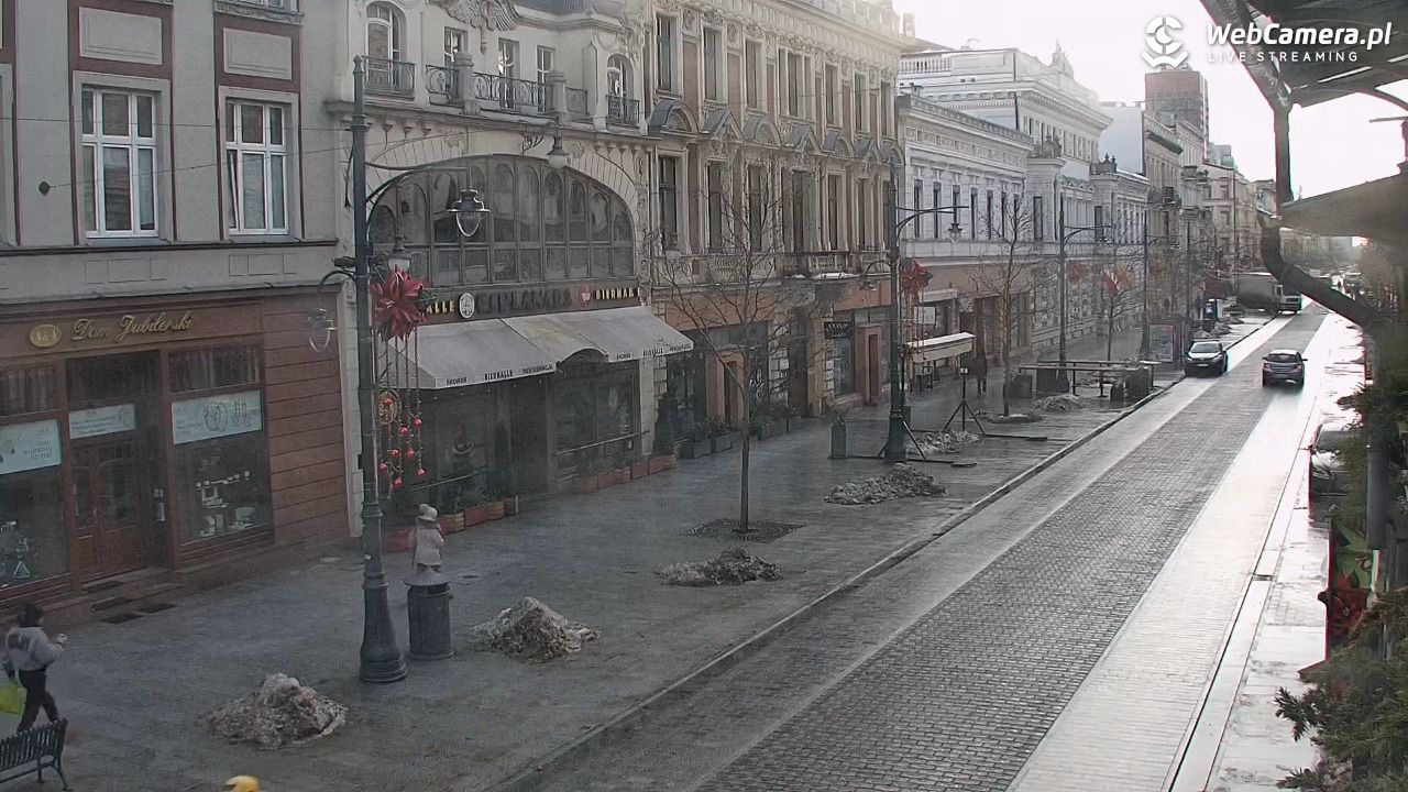 ŁÓDŹ - widok na Ulicę Piotrkowską - 15 styczeń 2026, 08:48