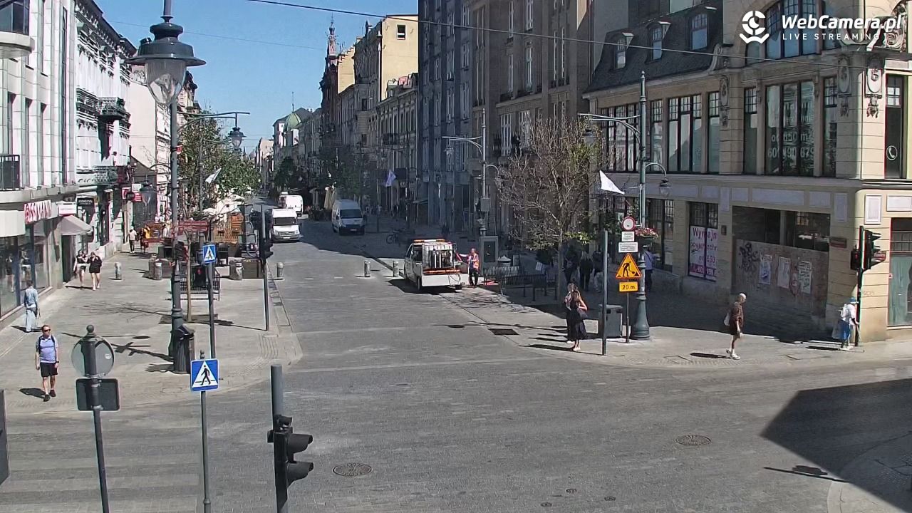 ŁÓDŹ - widok na Ulicę Piotrkowską - 26 maj 2026, 10:42