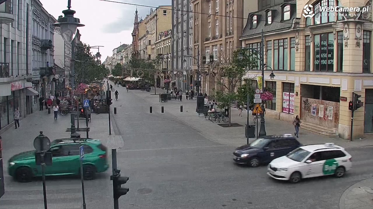 ŁÓDŹ - widok na Ulicę Piotrkowską - 10 lipiec 2026, 19:25