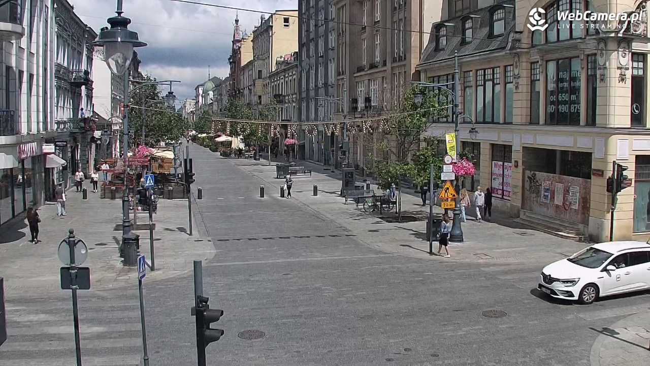 ŁÓDŹ - widok na Ulicę Piotrkowską - 11 lipiec 2026, 12:05