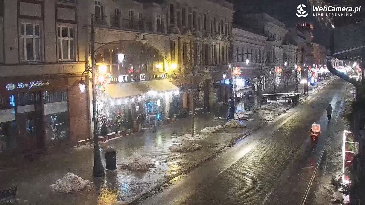 ŁÓDŹ - widok na Ulicę Piotrkowską - 13 styczeń 2026, 19:57