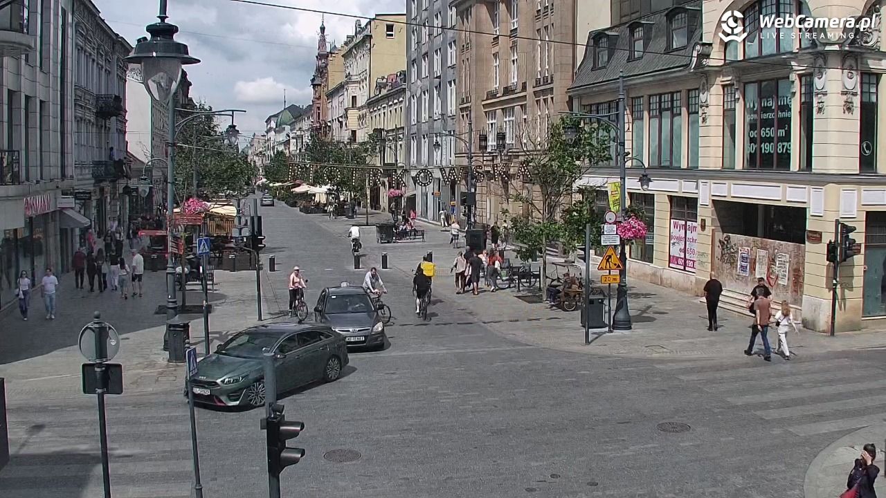 ŁÓDŹ - widok na Ulicę Piotrkowską - 11 lipiec 2026, 13:58