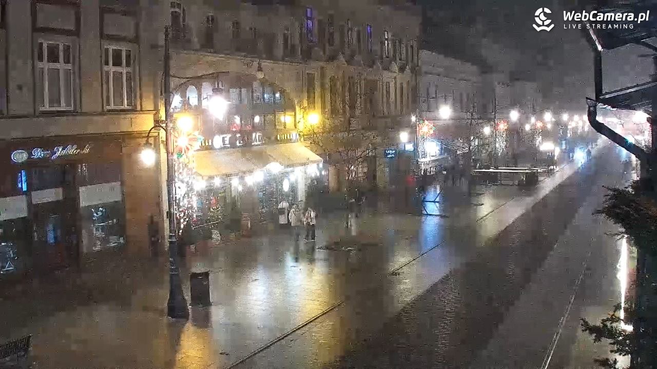 ŁÓDŹ - widok na Ulicę Piotrkowską - 29 listopad 2025, 19:46