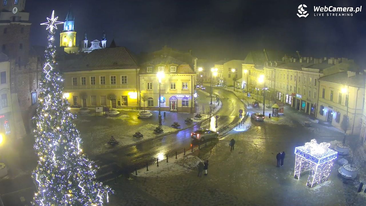 LUBLIN - widok na Bramę Krakowską - 30 grudzień 2025, 23:05