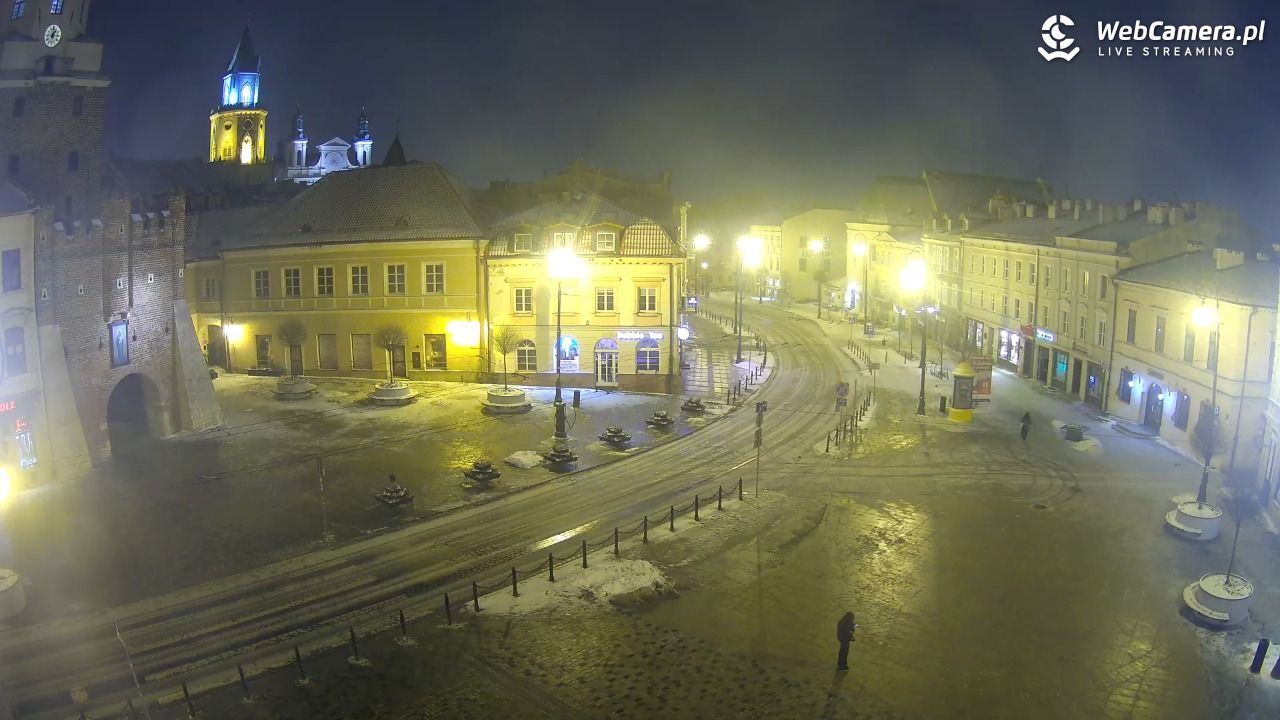 LUBLIN - widok na Bramę Krakowską - 17 luty 2026, 00:59