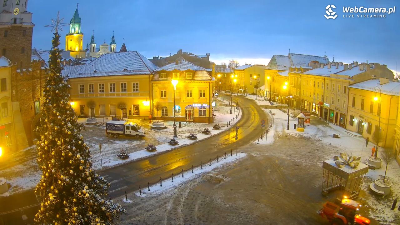 LUBLIN - widok na Bramę Krakowską - 30 grudzień 2025, 07:14